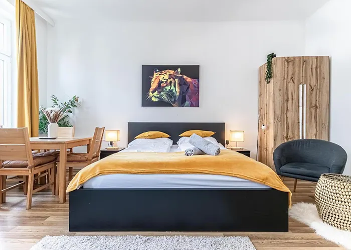 Modern 1br Flat Near Westbahnhof Station