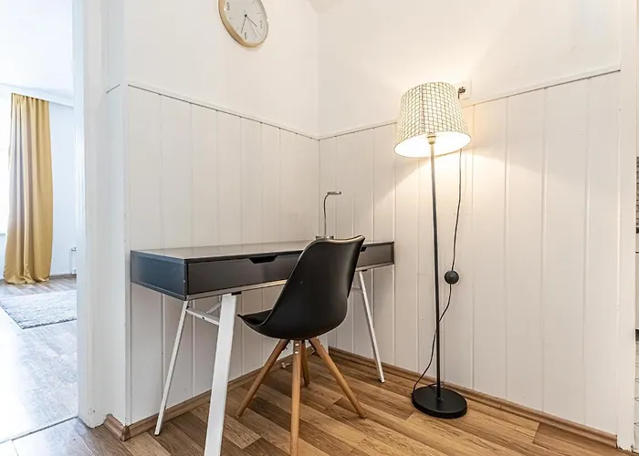 Modern 1br Flat Near Westbahnhof Station Apartment *